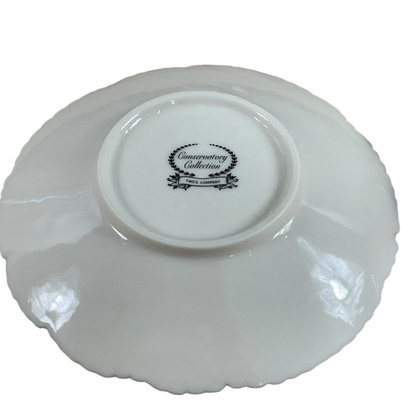 Two's Company ceramic Pink Green flower tea cup & saucer Conservatory Collection - Picture 9 of 10